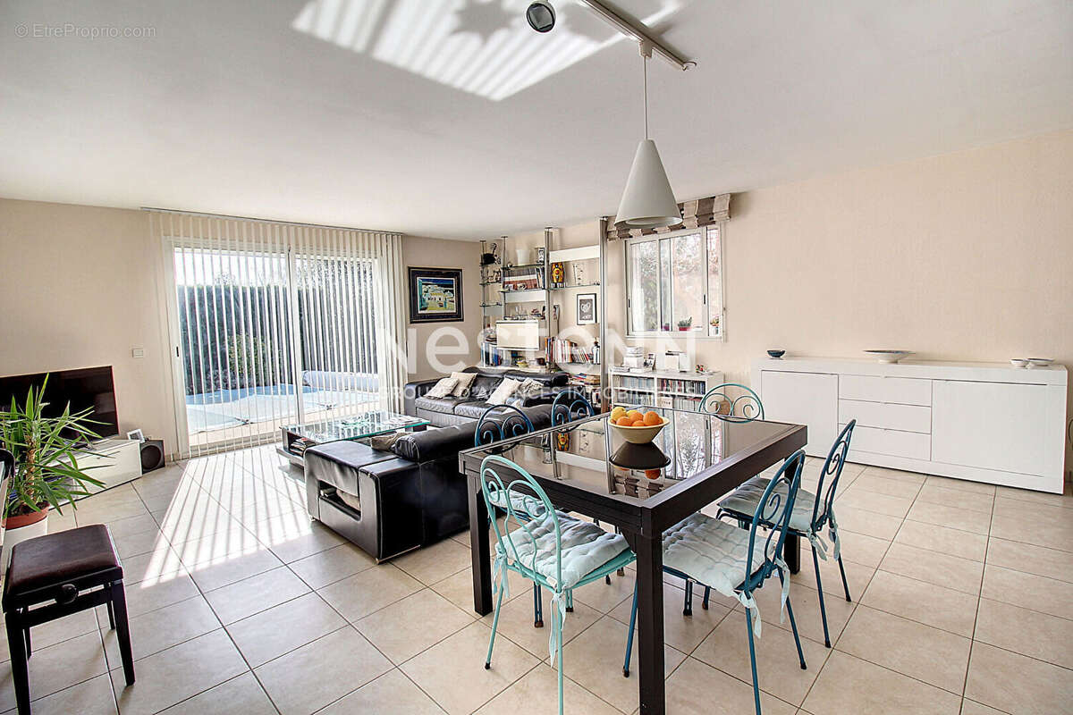 Maison à DRAGUIGNAN