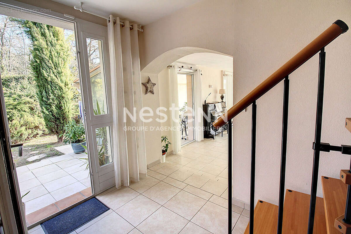 Maison à DRAGUIGNAN