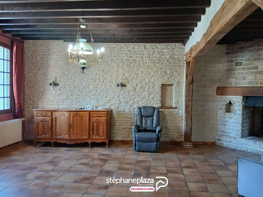 Maison à FORGES-LES-EAUX