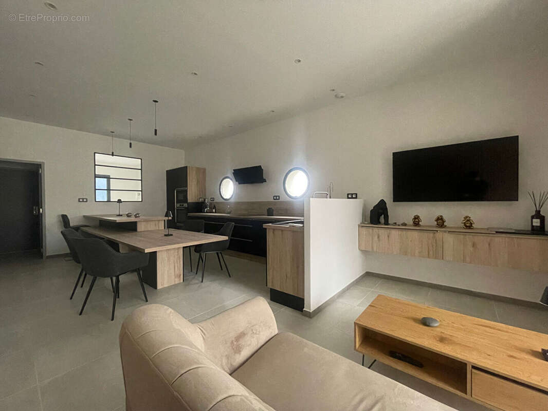 Appartement à ARGELIERS