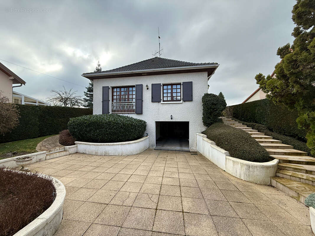 Maison à BLAINVILLE-SUR-L&#039;EAU