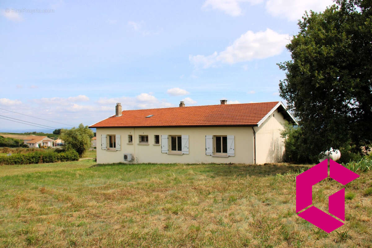 Maison à SAINT-DESIRAT