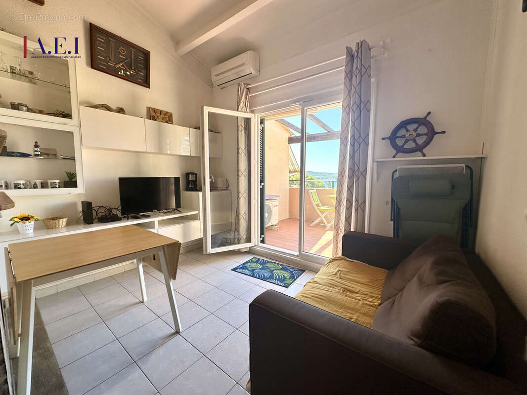 Appartement à SAINT-MANDRIER-SUR-MER