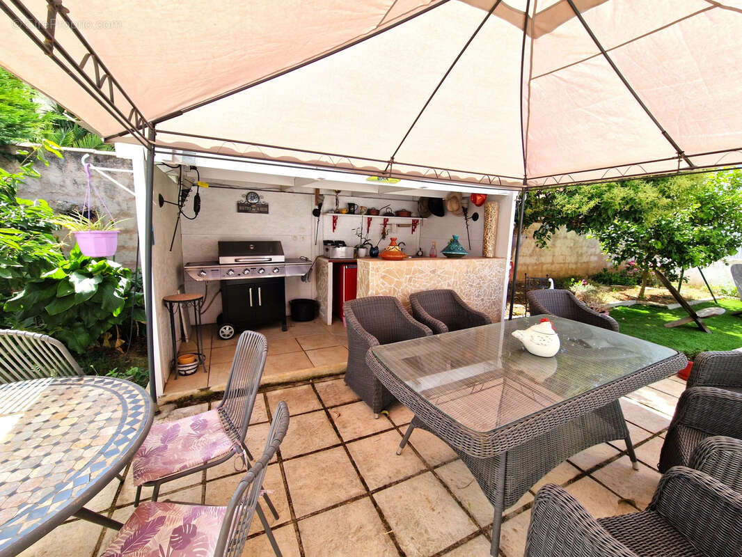 Maison à SIX-FOURS-LES-PLAGES