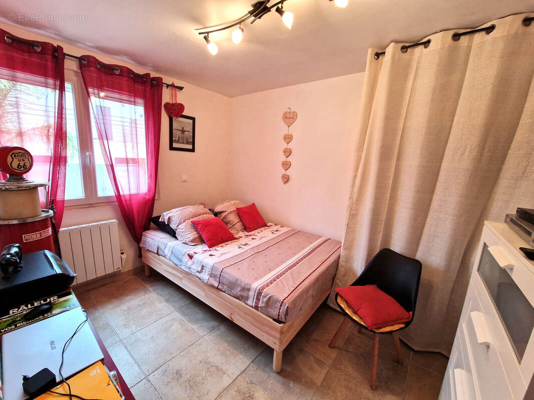 Maison à SIX-FOURS-LES-PLAGES