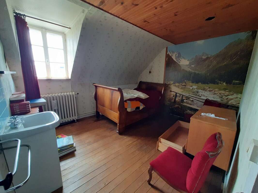 Maison à SASSETOT-LE-MAUCONDUIT