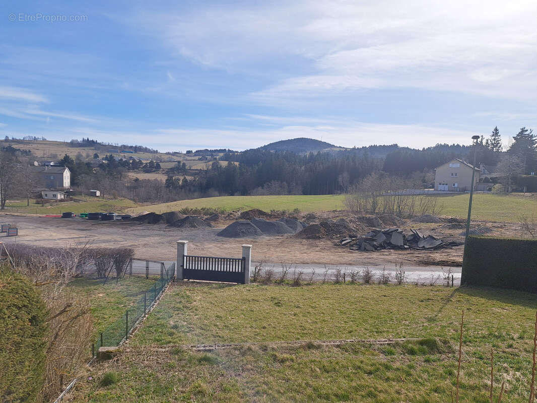 Maison à MAZET-SAINT-VOY