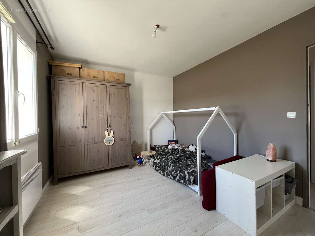 Maison à SAINT-BAUZILLE-DE-PUTOIS