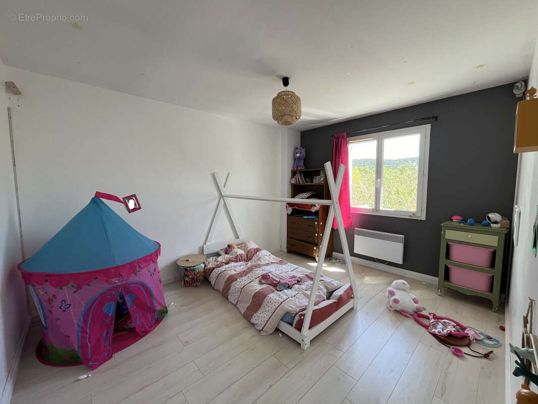 Maison à SAINT-BAUZILLE-DE-PUTOIS