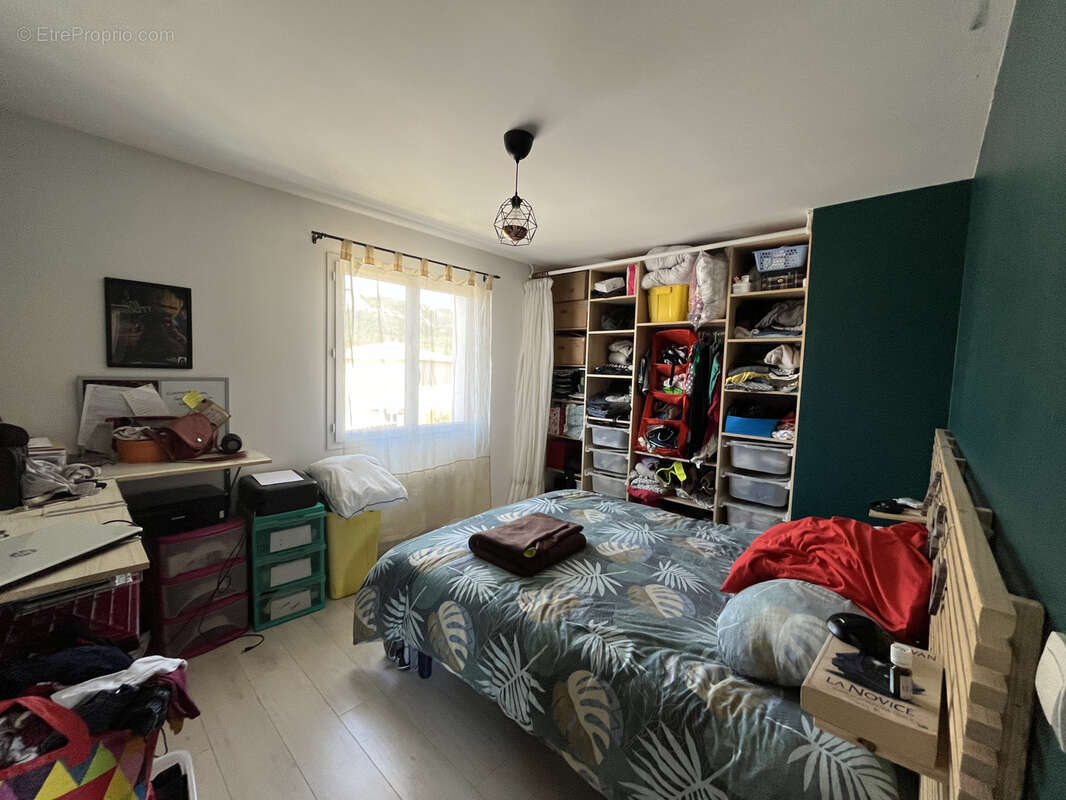 Maison à SAINT-BAUZILLE-DE-PUTOIS