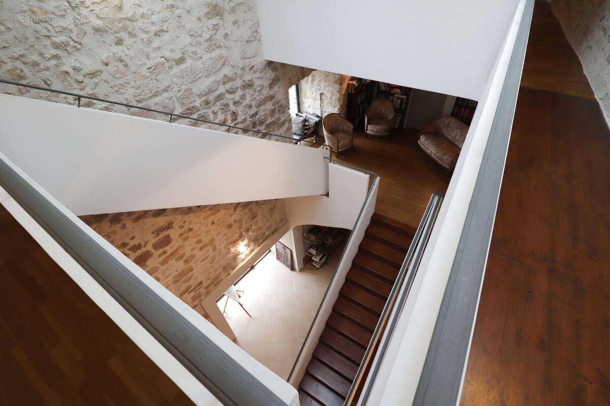 Maison à LA CALMETTE