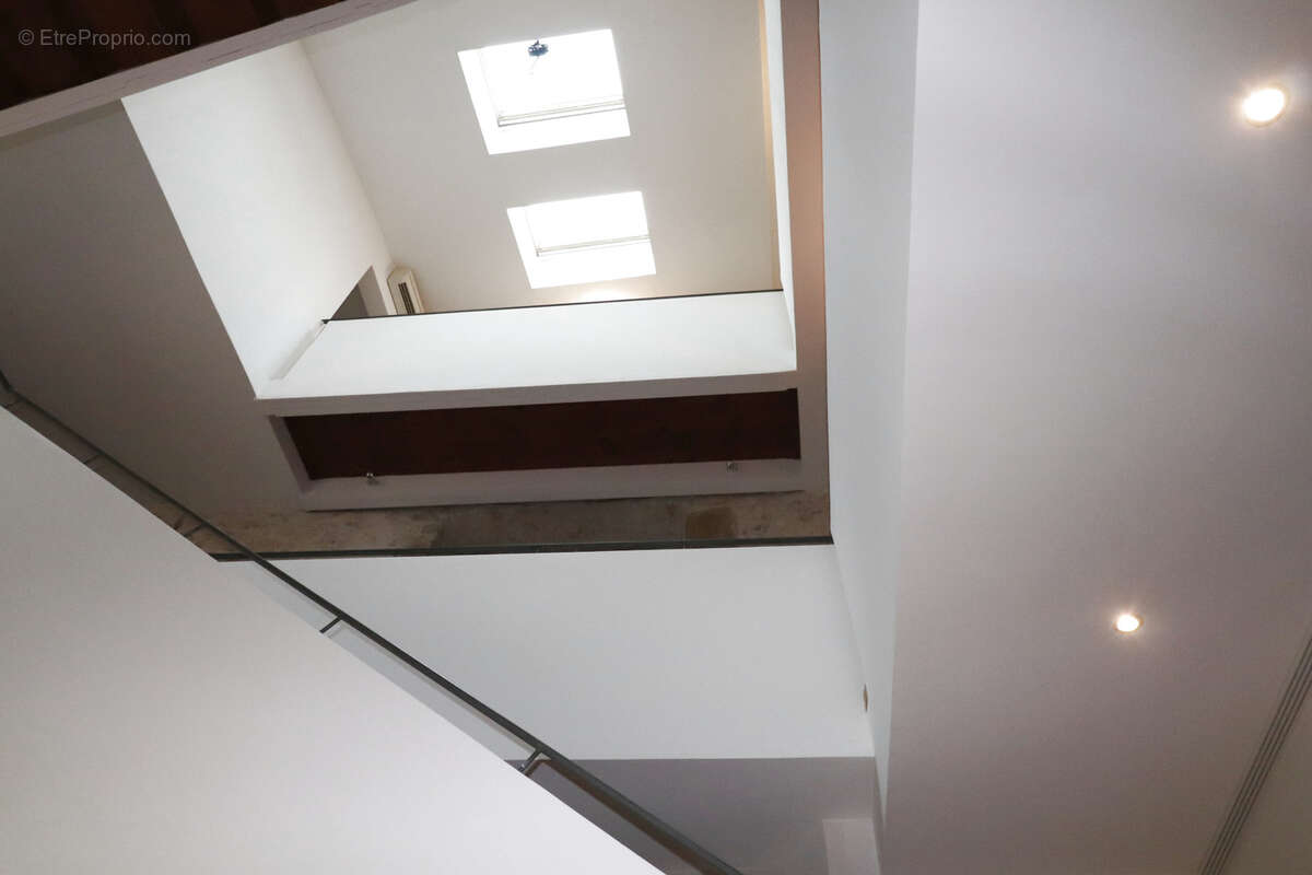 Maison à LA CALMETTE