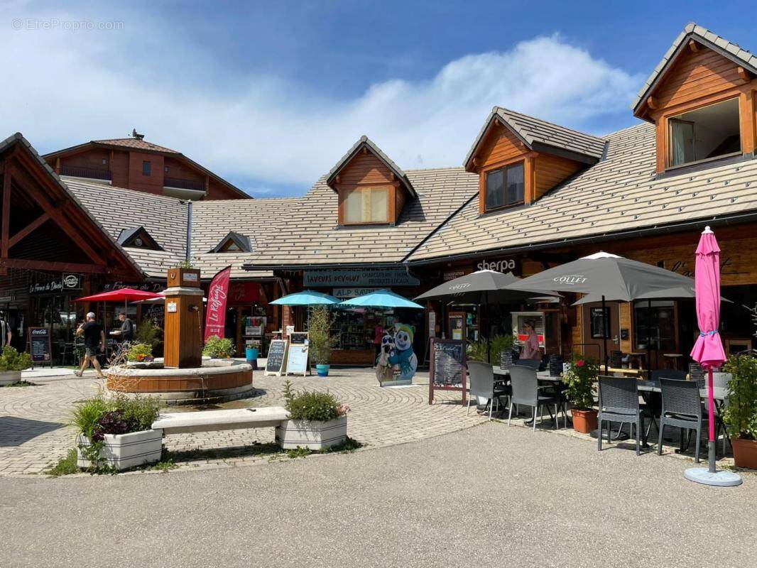 Commerce à SAINT-ETIENNE-EN-DEVOLUY