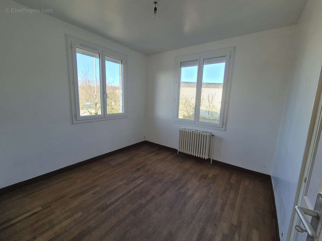 Maison à BRETONCELLES