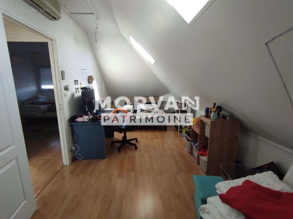 Maison à CHATEAU-CHINON(VILLE)