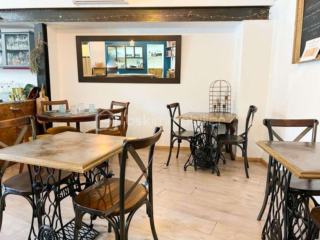 Commerce à FRONTIGNAN