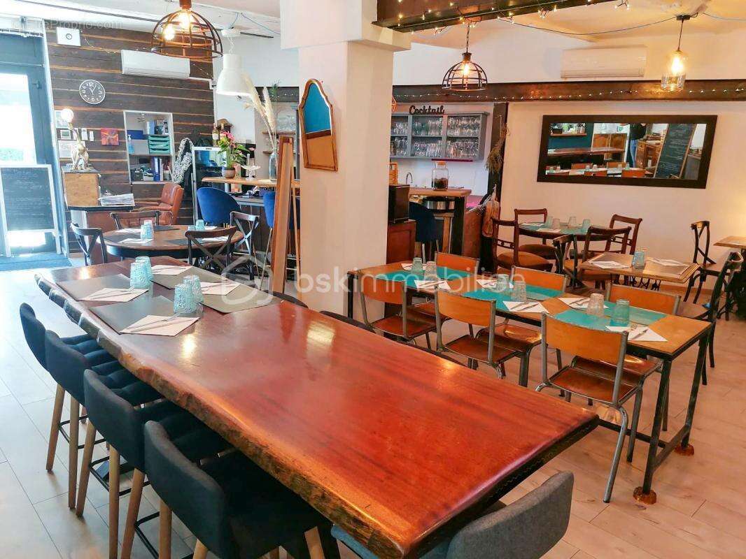 Commerce à FRONTIGNAN