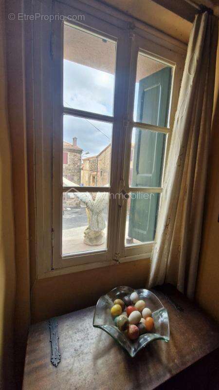 Maison à COUSTOUGES