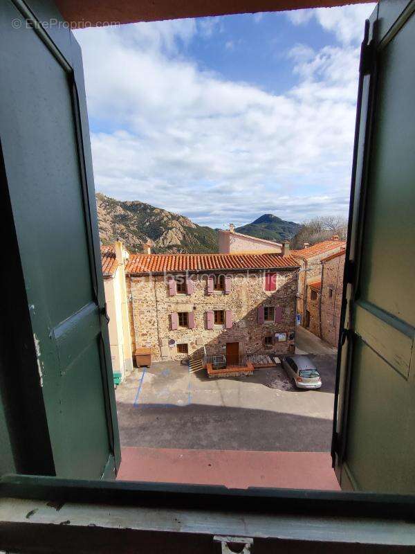 Maison à COUSTOUGES