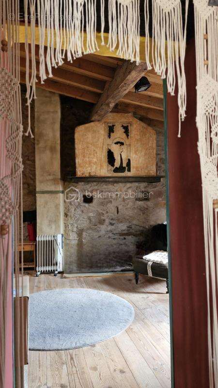 Maison à COUSTOUGES