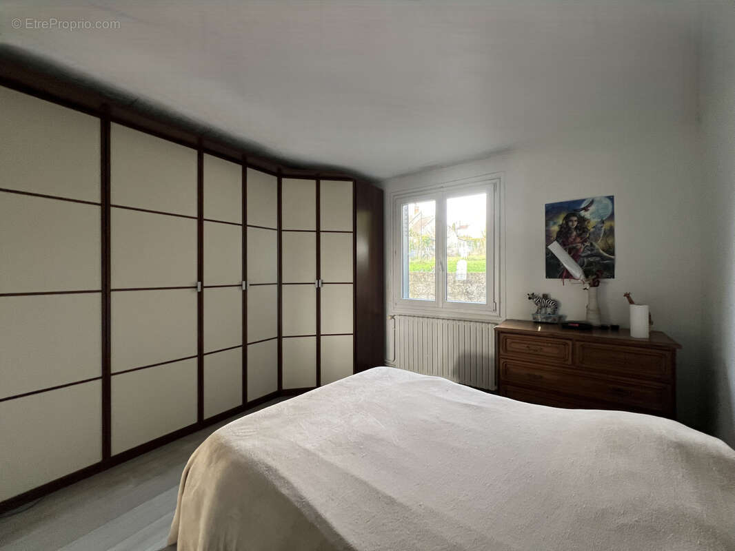 Maison à NANTEUIL-LE-HAUDOUIN