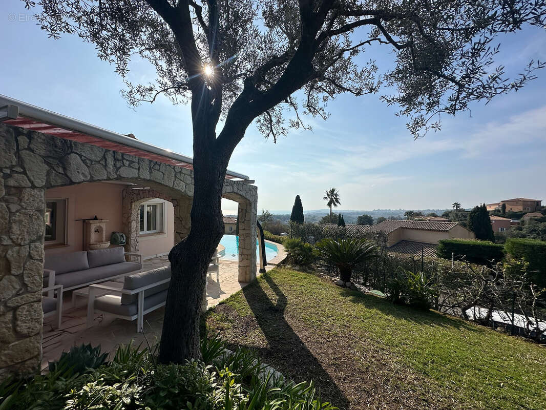 Maison à VILLENEUVE-LOUBET