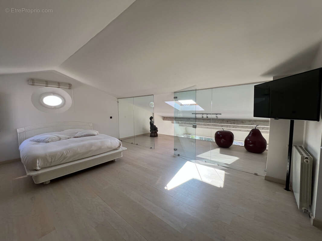 Maison à VILLENEUVE-LOUBET