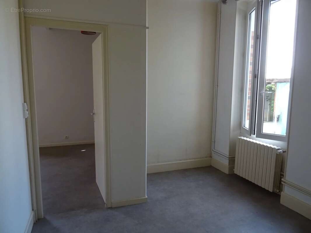 Maison à COSNE-COURS-SUR-LOIRE