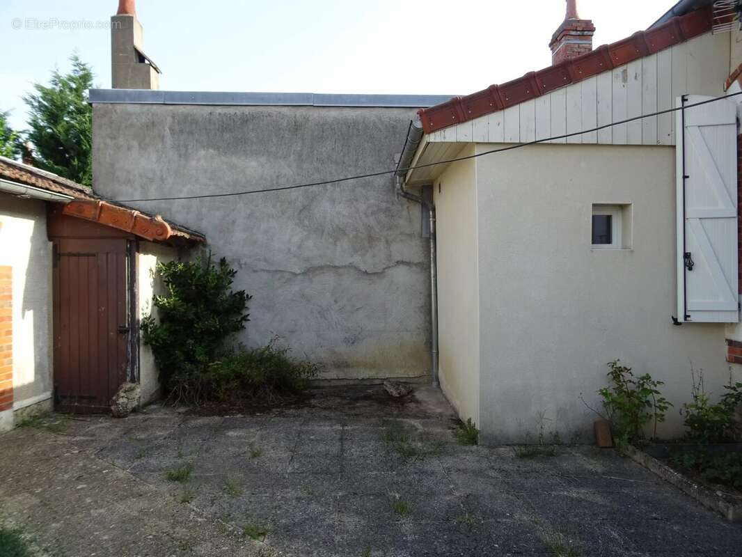 Maison à COSNE-COURS-SUR-LOIRE