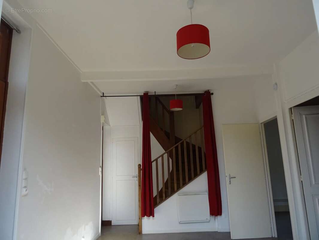 Maison à COSNE-COURS-SUR-LOIRE