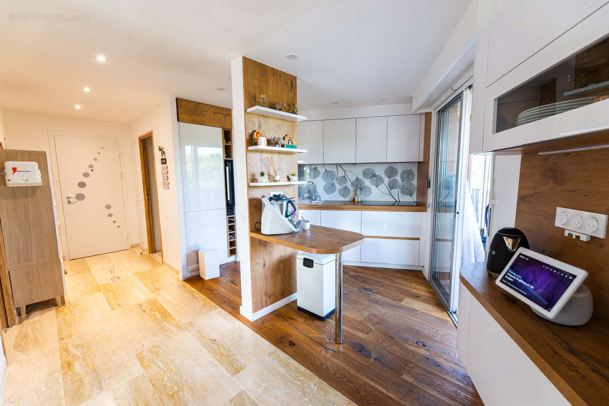 Appartement à MANDELIEU-LA-NAPOULE