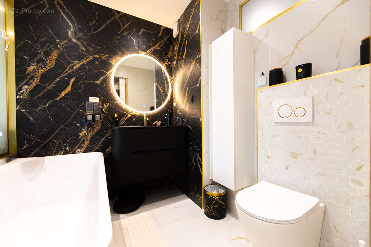 Appartement à MANDELIEU-LA-NAPOULE