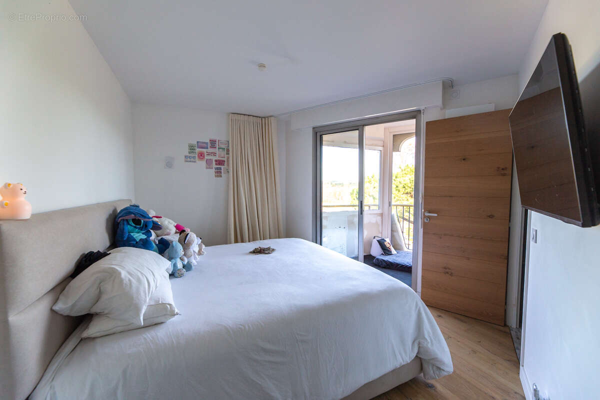 Appartement à MANDELIEU-LA-NAPOULE