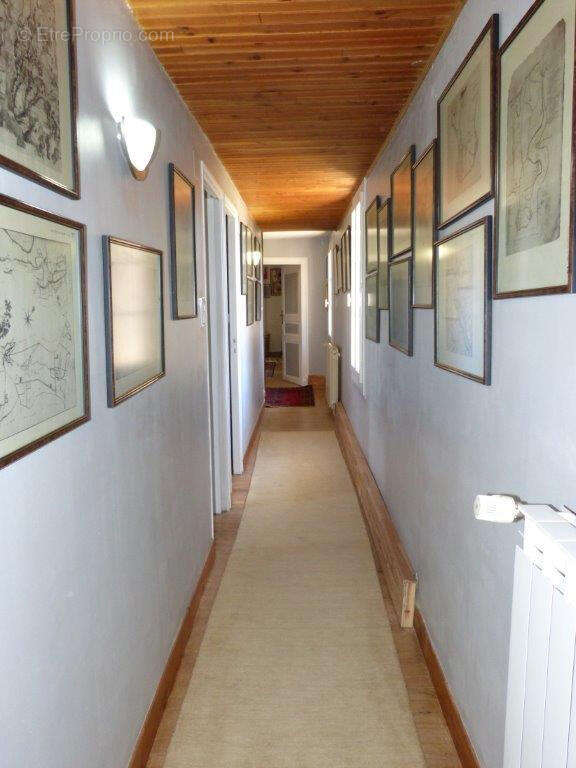 m couloir - Maison à MONT-DE-MARRAST