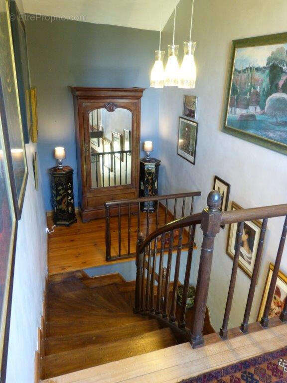 m palier demi - Maison à MONT-DE-MARRAST