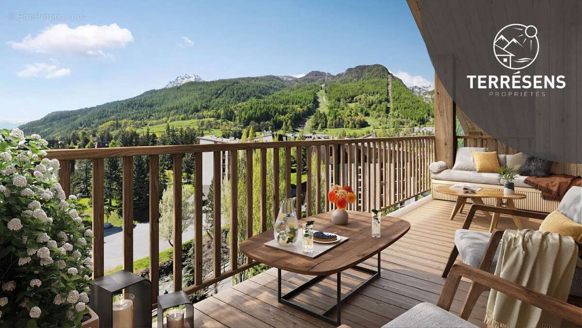 Appartement à LA SALLE-LES-ALPES