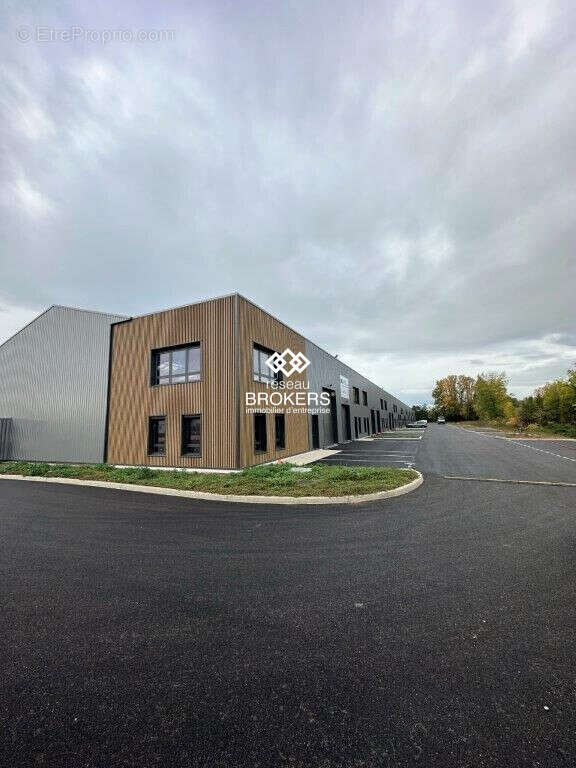 Commerce à BOURGOIN-JALLIEU