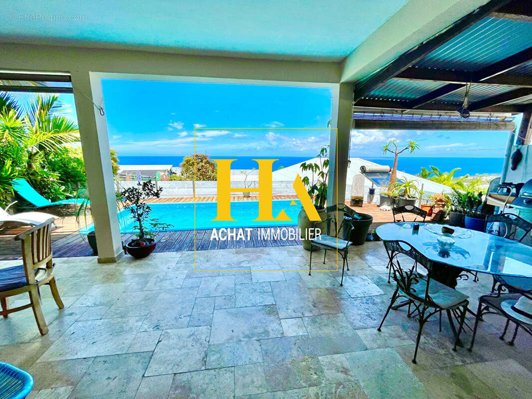 Maison à SAINT-PIERRE