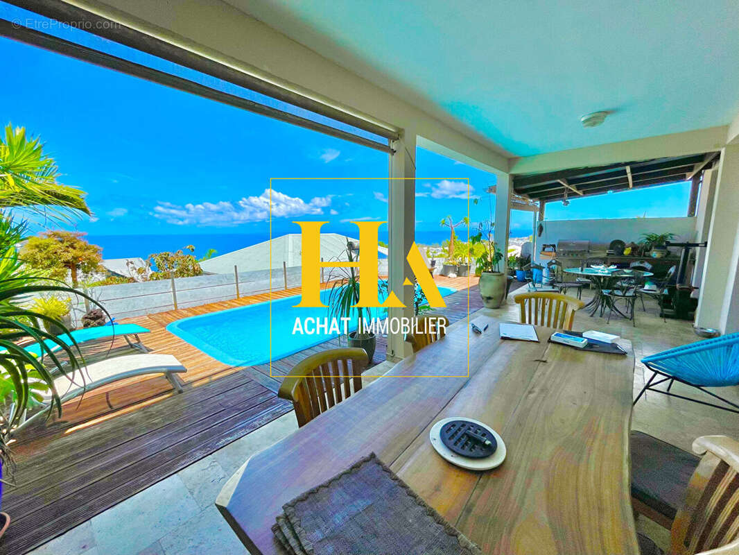 Maison à SAINT-PIERRE