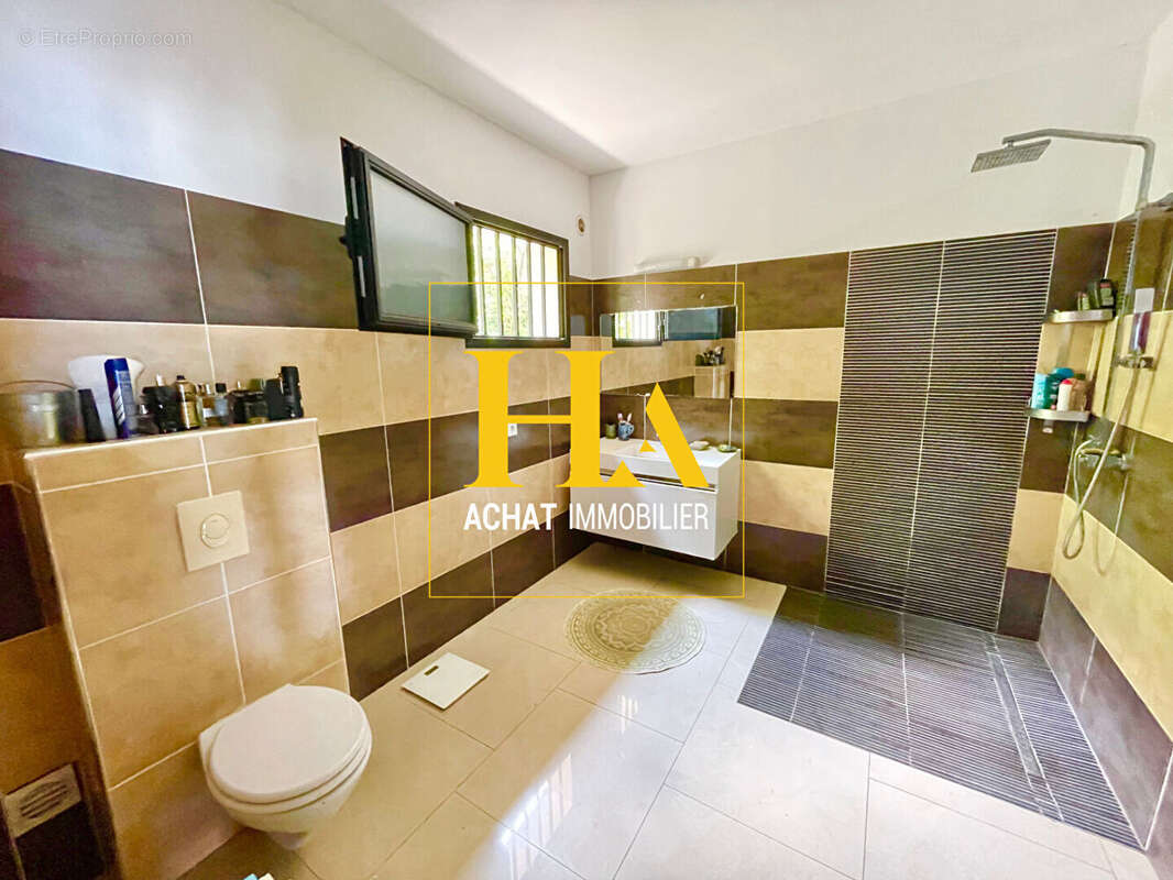 Maison à SAINT-PIERRE