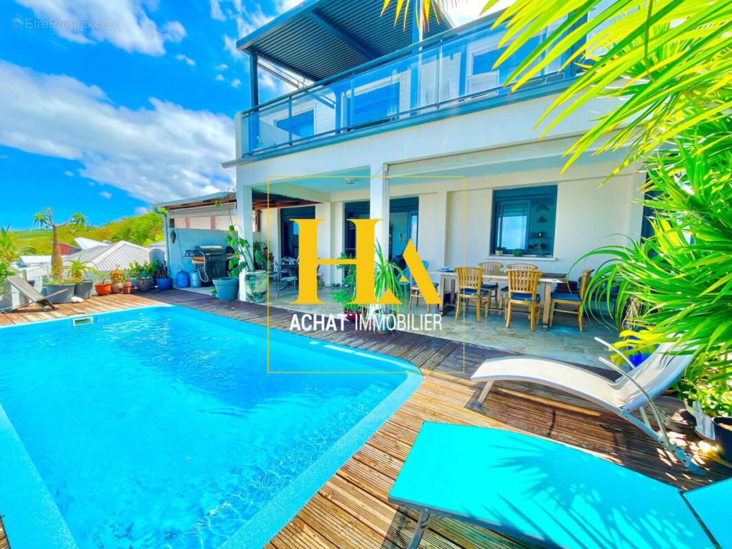 Maison à SAINT-PIERRE