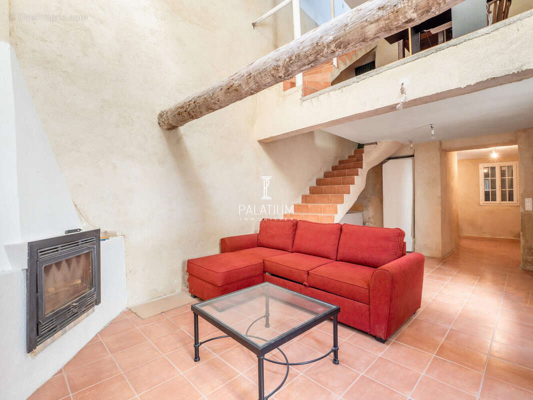 Maison à PIERREVERT