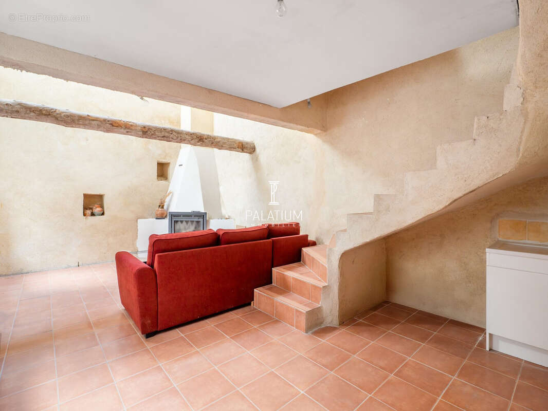 Maison à PIERREVERT