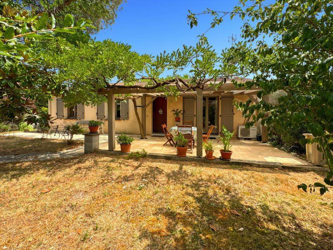 Maison à COULOUNIEIX-CHAMIERS