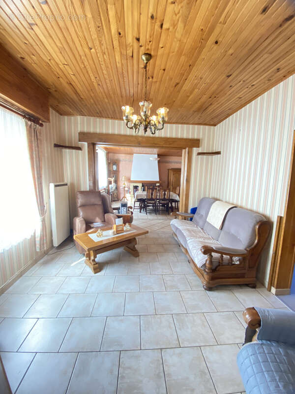 Maison à BOHAIN-EN-VERMANDOIS