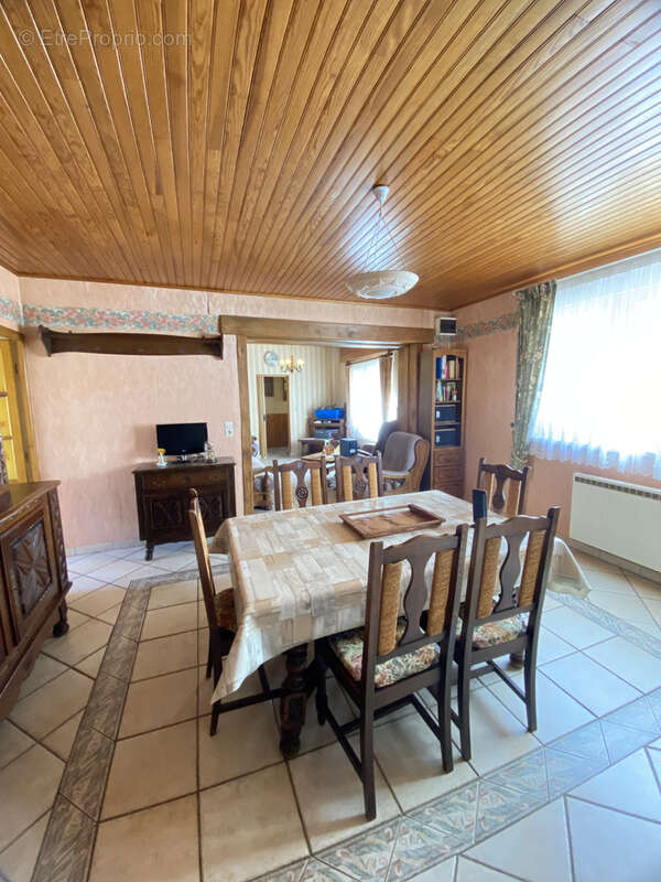 Maison à BOHAIN-EN-VERMANDOIS