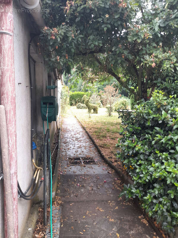 Maison à NEUVY-SUR-LOIRE