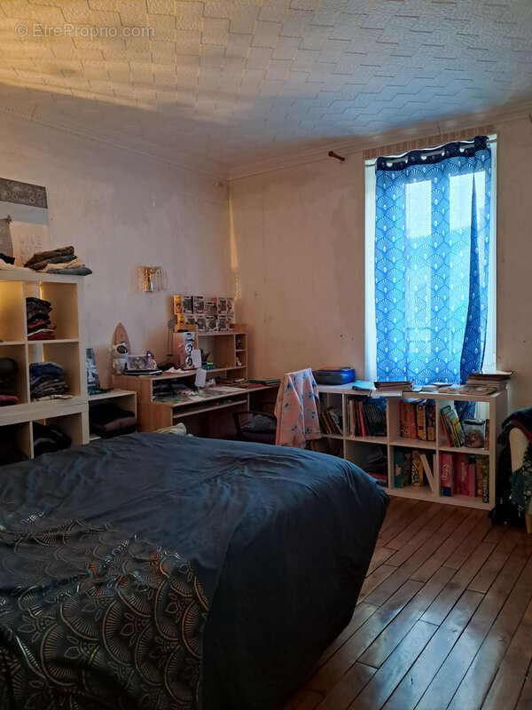 Maison à NEUVY-SUR-LOIRE