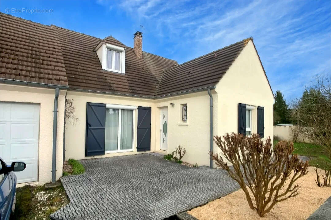 Maison à MAREUIL-LES-MEAUX