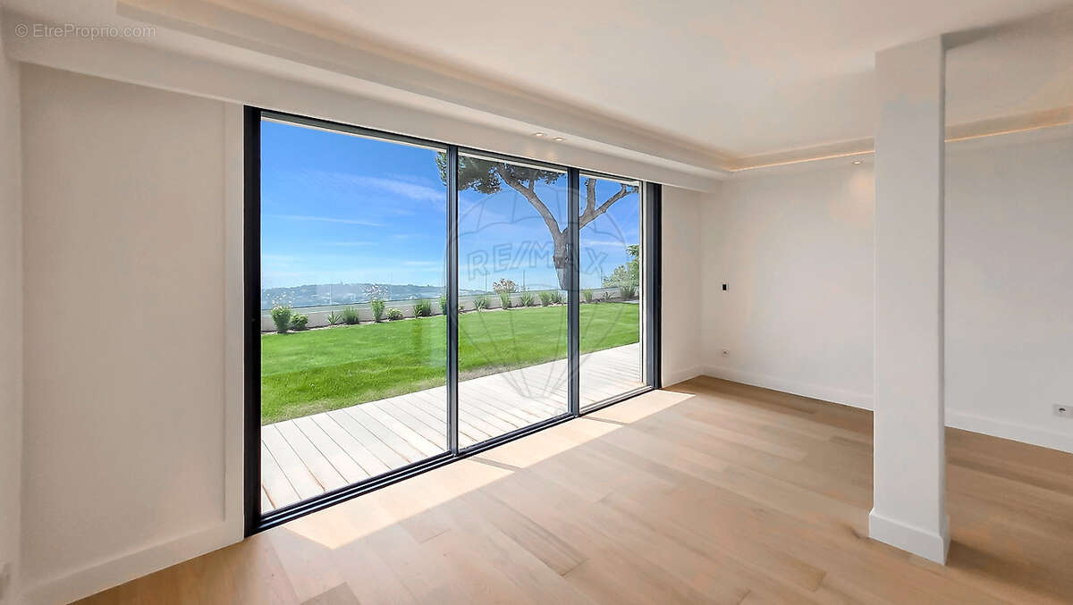 Maison à ROQUEBRUNE-CAP-MARTIN